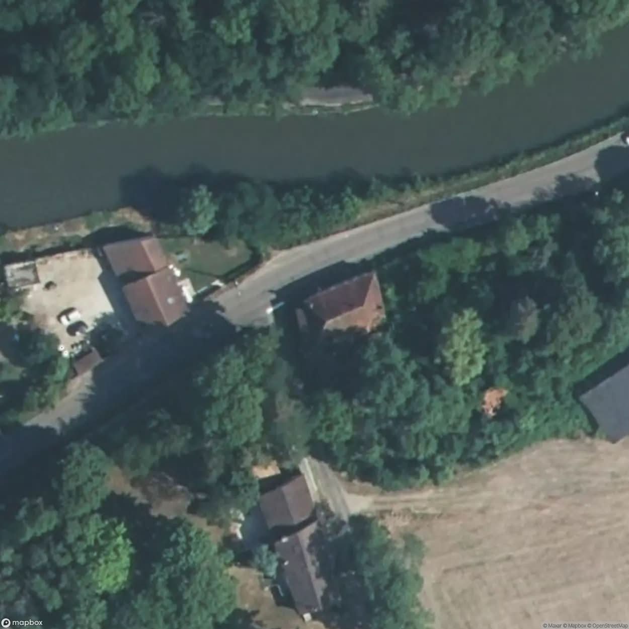 Birth House [FRA] #00111