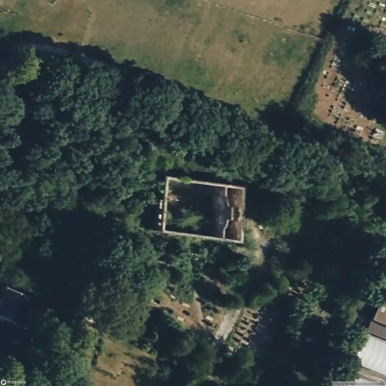 Loxley United Reformed Church Churchyard [GBR] #11399