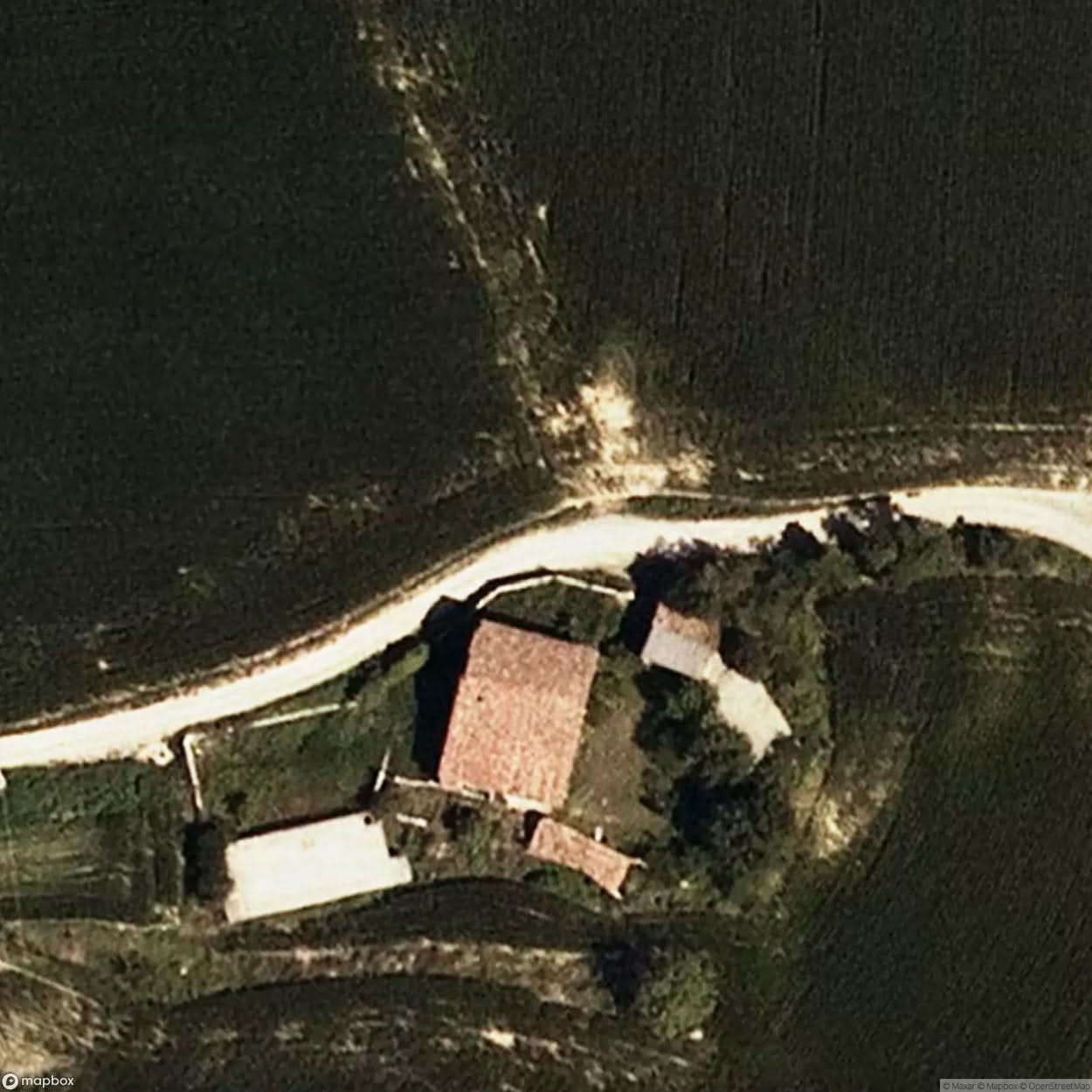 Abandoned House Kinda Falling A Part Though [ESP] #21874