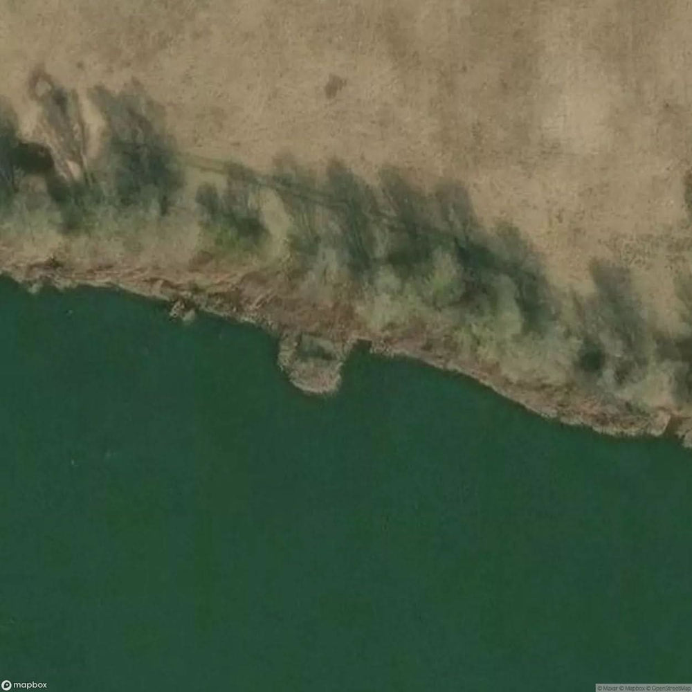 Bus In The Lake [DEU] #20537