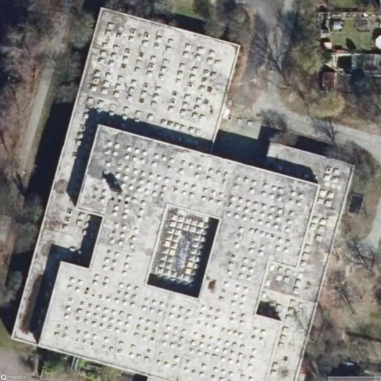 School With Bunker Emergency Hospital [DEU] #09608